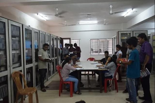 Shree Ramkrishna Institute of Science And Technology Kolkata Campus photo 1